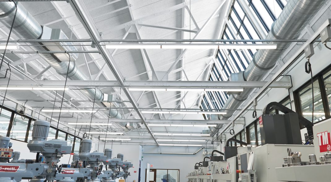 TECTUM Roof Deck | Photo Gallery | Armstrong Ceiling Solutions – Commercial